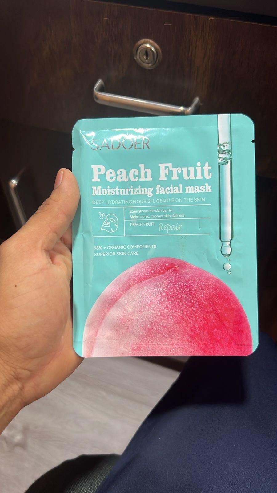 Peach Fruit Moisturizing Mask